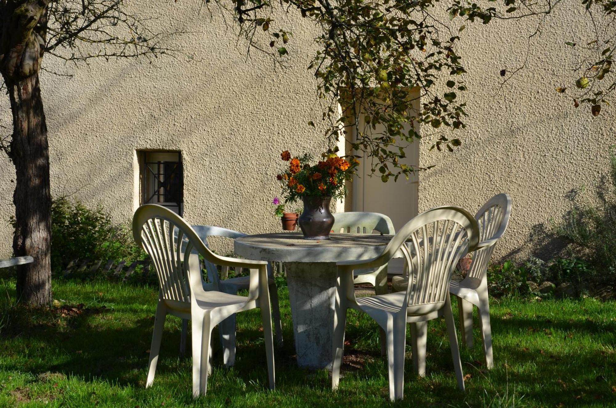 Chez Patou - Chambres D'Hotes Beauzac Bagian luar foto